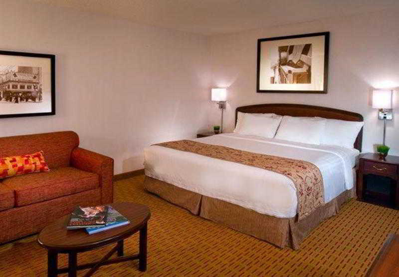 Courtyard By Marriott Portland Southeast/Clackamas Eksteriør bilde
